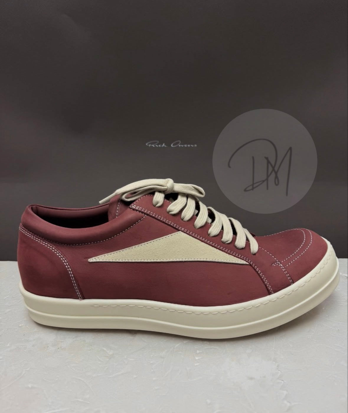 Hollywood Vintage Rick’s