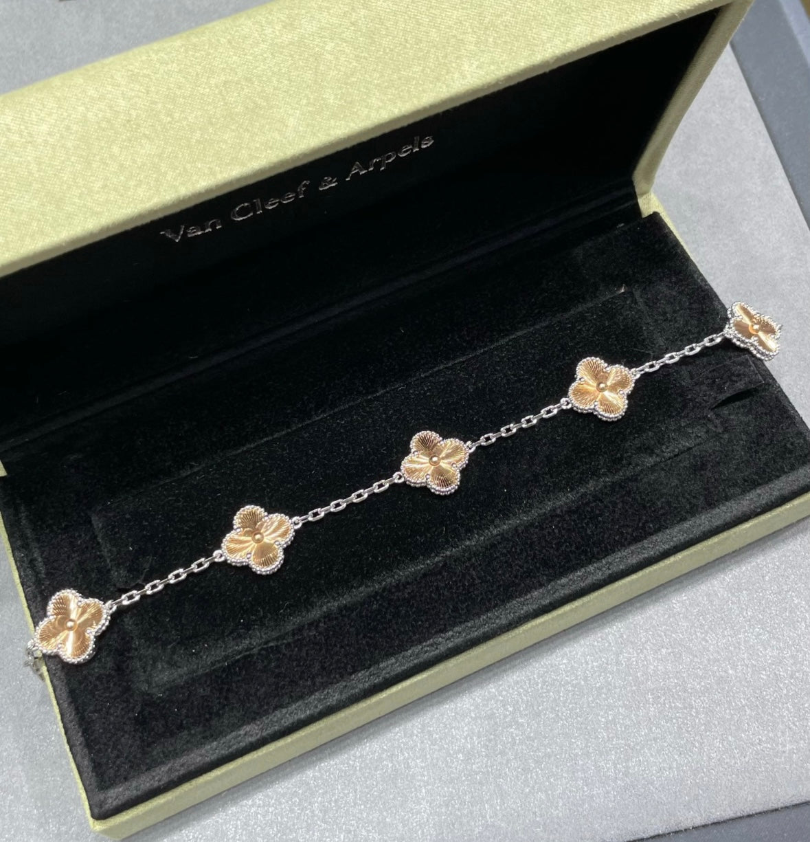 Gold / Silver V. C|A Bracelet